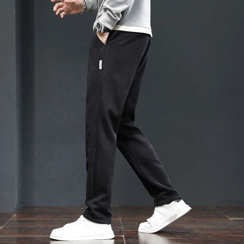 Herren Weite Cargo-Hose mit Thermofutter, Kordelbund & Utility-Taschen Drune