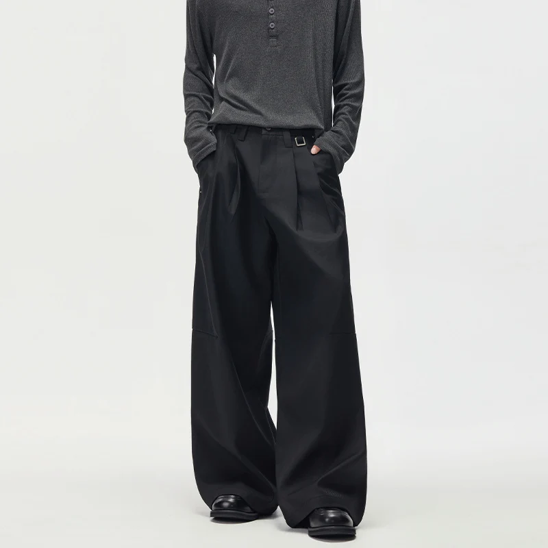 Herren Weite Plissierte High-Waist Anzughose mit Utility-Gürtel Drune