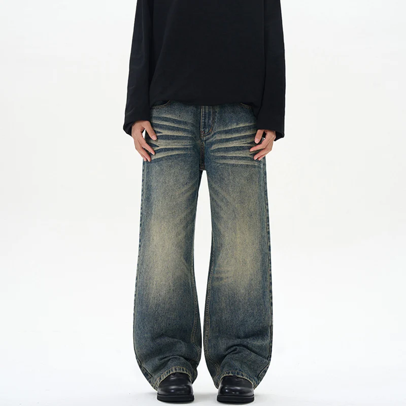 Herren Weite Denim-Jeans im Vintage-Whisker-Look mit horizontalen Falten und bodenlangem Saum Drune