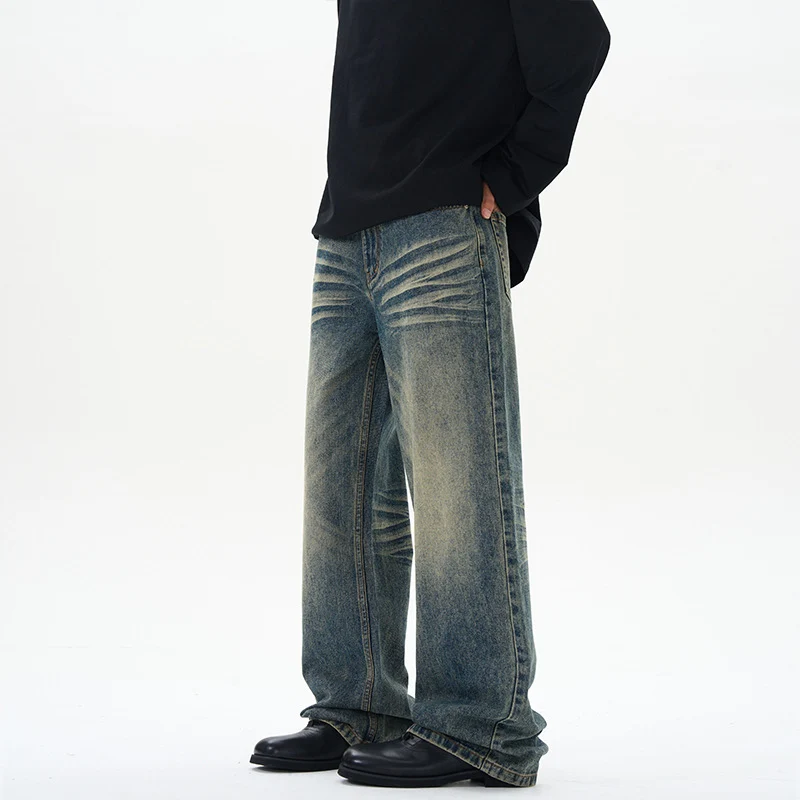 Herren Weite Denim-Jeans im Vintage-Whisker-Look mit horizontalen Falten und bodenlangem Saum Drune