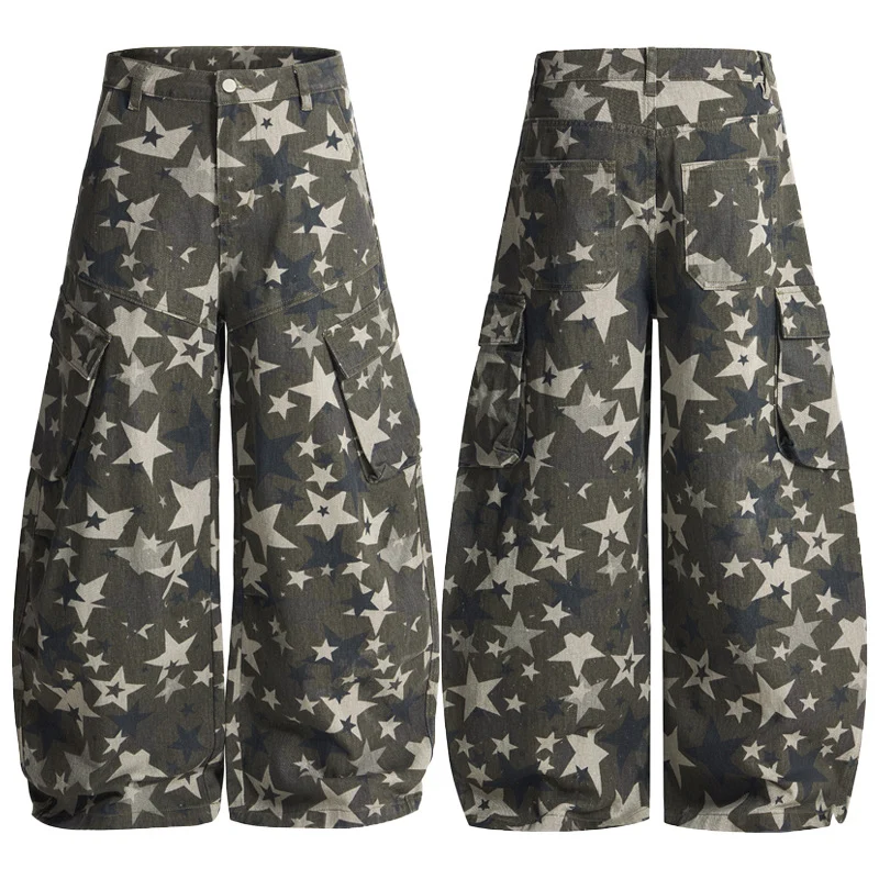 Herren weite Cargo-Palazzo-Hose mit allover Sternen-Print und Utility-Taschen Drune