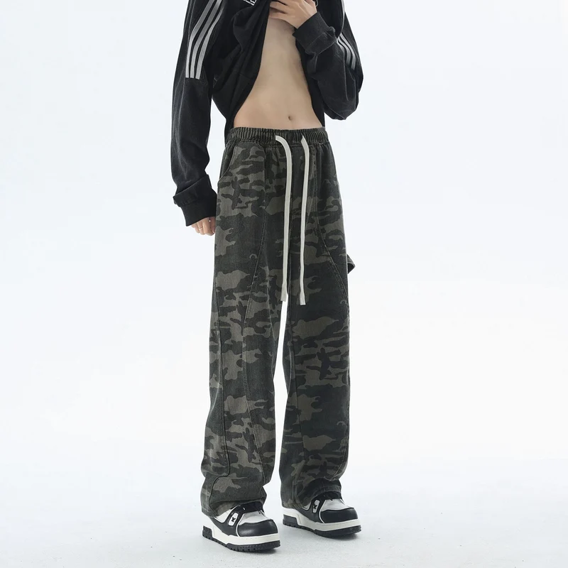 Herren Weite Camouflage-Cargohose mit langen Tunnelzügen und Utility-Schlaufen Drune