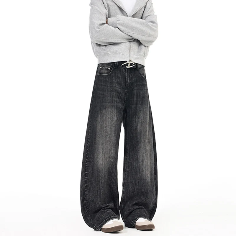 Herren Weite Vintage-inspirierte Denim‑Palazzohose mit verlängerter Saumlage und soften Bleach‑Effekten Drune