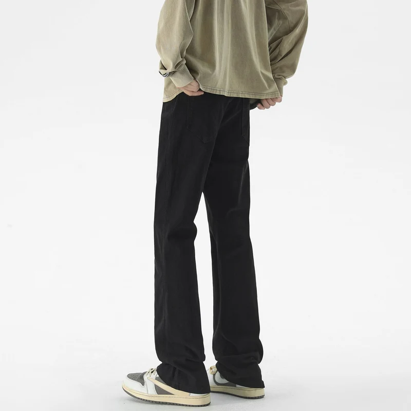 Herren Locker sitzende Straight-Jeans mit extra langer Saumkante und minimalistischer Optik Drune