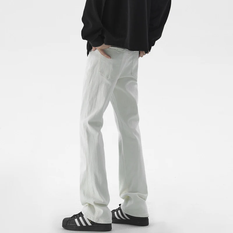 Herren Locker sitzende Straight-Jeans mit extra langer Saumkante und minimalistischer Optik Drune