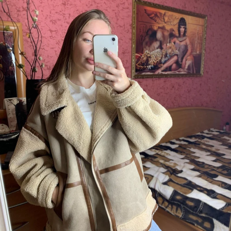 Damen Kurzjacke im Aviator-Look mit Teddyfutter, Kunstlederbesatz und asymmetrischem Reißverschluss Drune