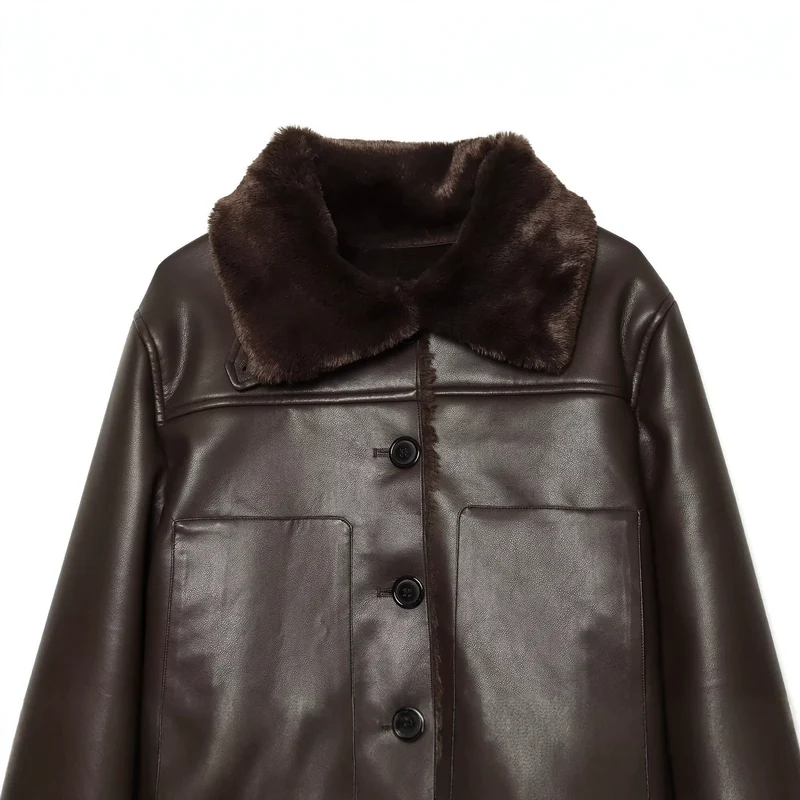 Damen Kurzjacke aus Lederoptik mit Teddy-Futter, aufgesetzten Taschen und Umlegekragen Drune