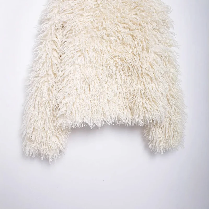 Damen Kurzjacke aus Kunstfell mit langfloriger Shag-Struktur Drune
