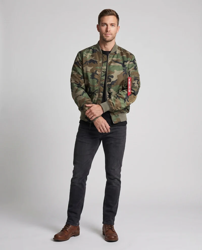 Herren Camouflage-Bomberjacke im Pilotenstil mit Armtasche und gerippten Bündchen Drune