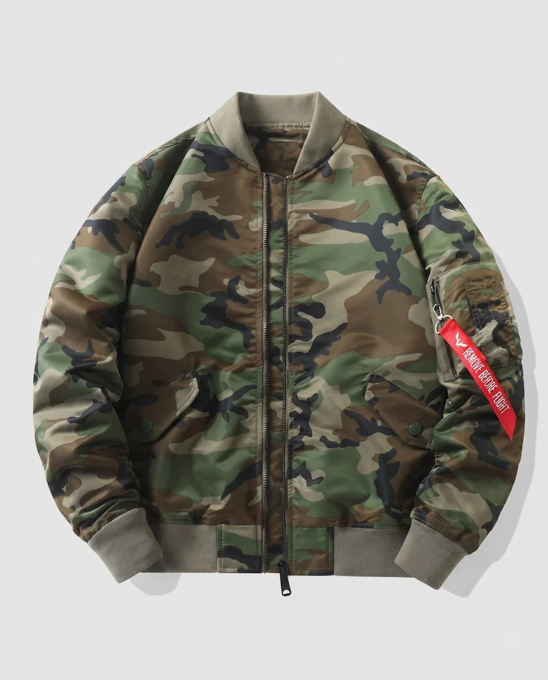 Herren Camouflage-Bomberjacke im Pilotenstil mit Armtasche und gerippten Bündchen Drune