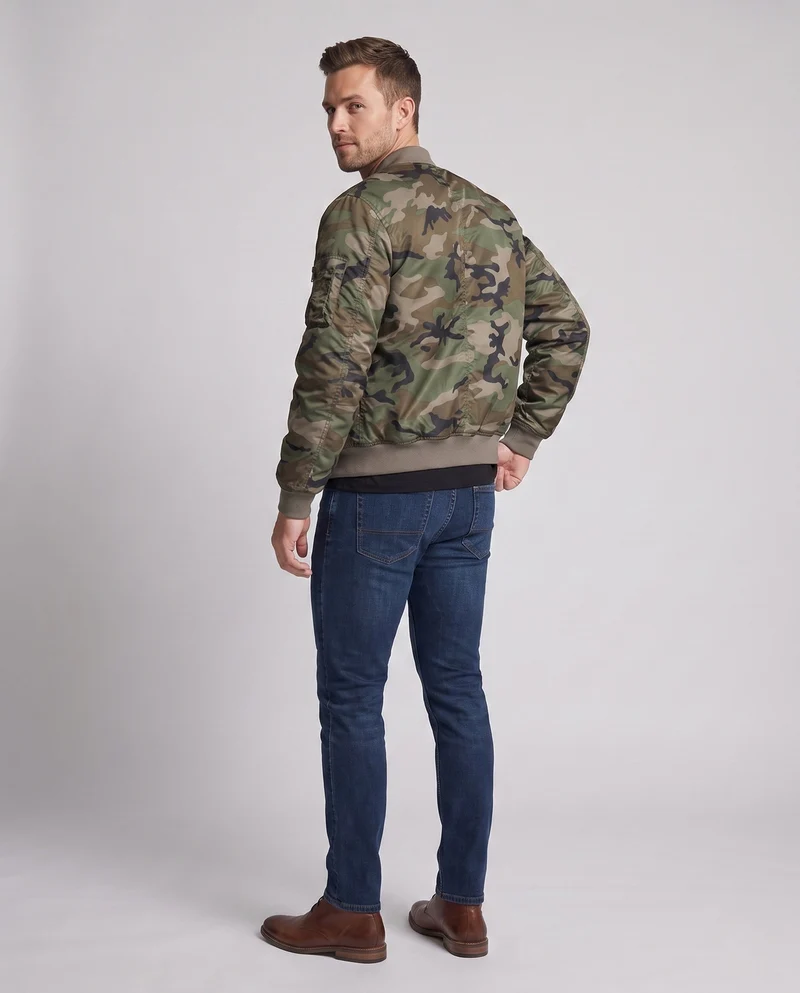 Herren Camouflage Flug-Bomberjacke mit Utility-Armtasche und gerippten Bündchen Drune
