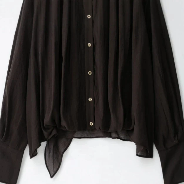 Damen Locker fallende Chiffon‑Bluse mit Schalkragen, Knopfleiste und Ballonärmeln Drune