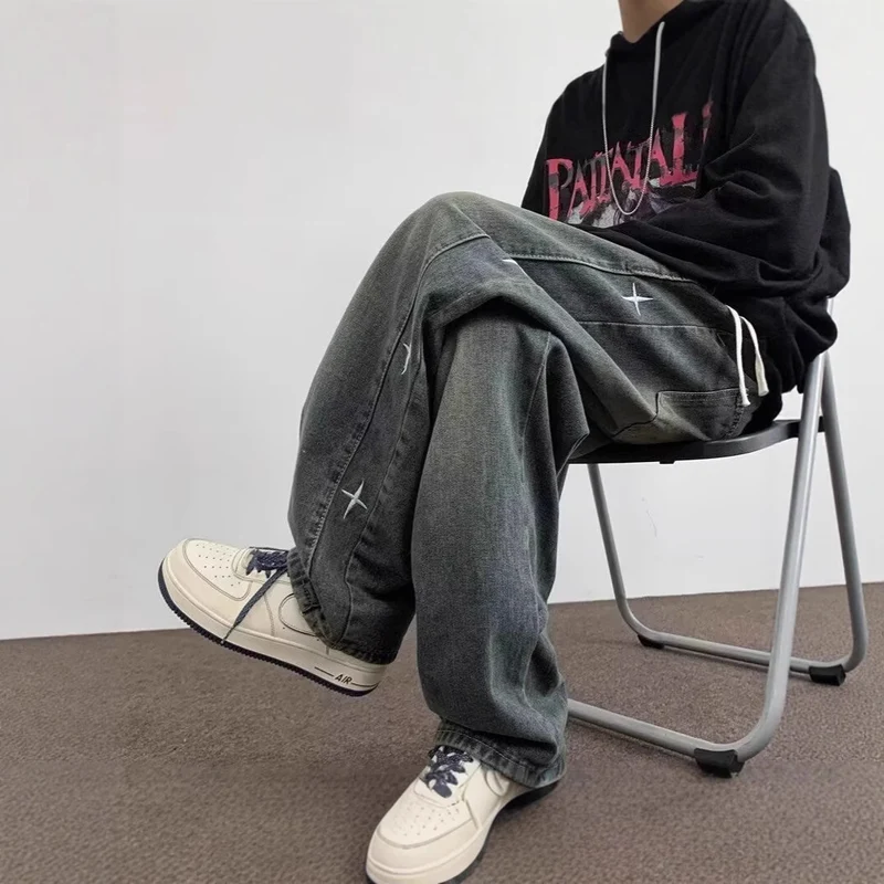Damen Weitgeschnittene Jeanshose mit einzigartigem Design Drune