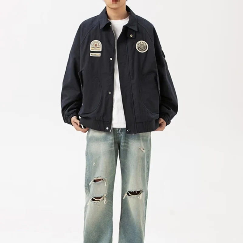 Herren Overshirt-Bomberjacke im Military-Look mit Emblem‑Patches, Ärmeltasche & geripptem Saum Drune
