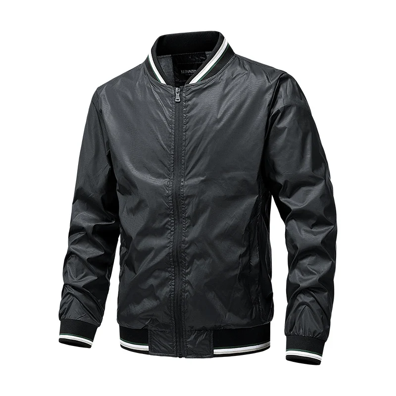 Herren Leichte wasserabweisende Kapuzen‑Windjacke mit Thermofutter & Brusttasche Drune
