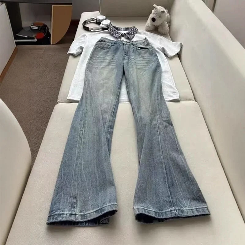Damen Weitgeschnittene Bootcut-Jeans Drune