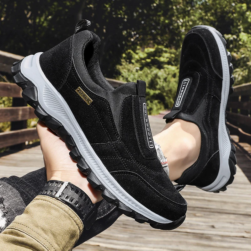 Herren slip-on Freizeitsneaker mit Wildlederoptik, elastischem Einstieg und griffiger Profilsohle Drune