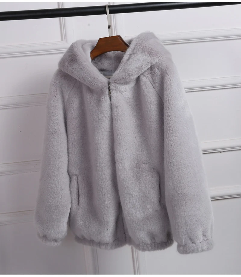 Damen Plüschjacke mit Kapuze und hochwertiger Fleece-Oberfläche Drune