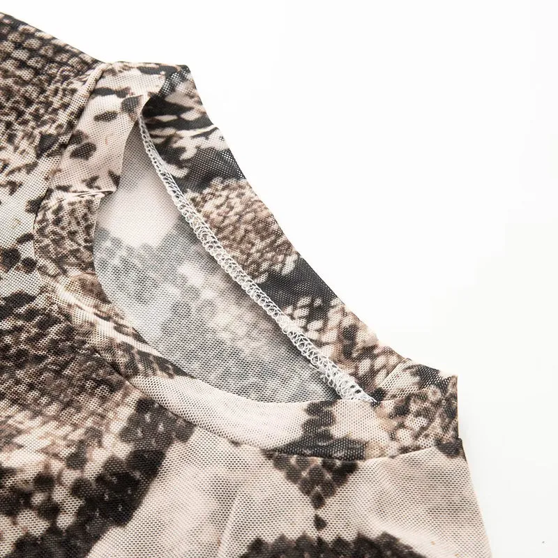 Damen Langes Bodycon-Maxikleid mit Rundhals und Schlangenprint Drune