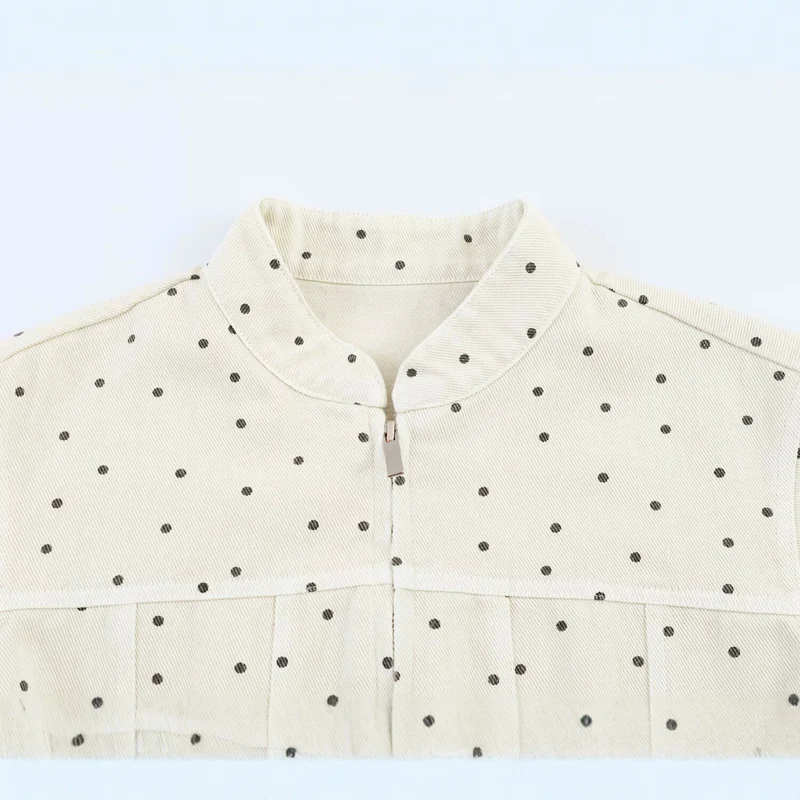 Damen Gepunktete Cropped-Jacke mit Stehkragen, Reißverschluss und aufgesetzten Taschen Drune