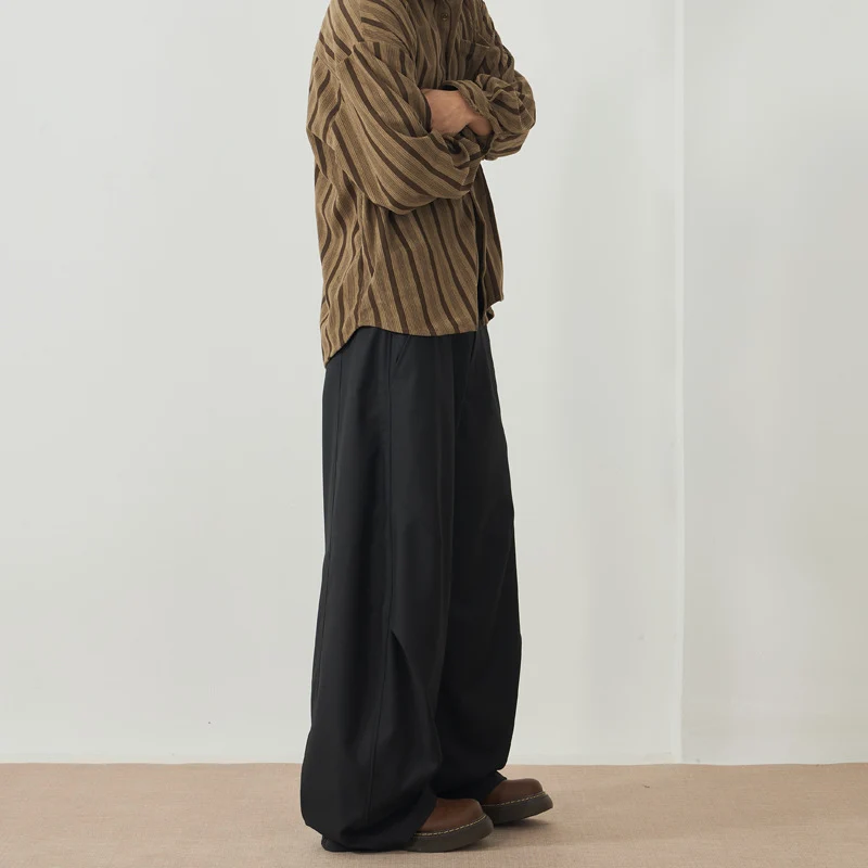 Herren Bodentiefe Oversize-Twillhose mit extra weitem Bein und cleanem Minimaldesign Drune