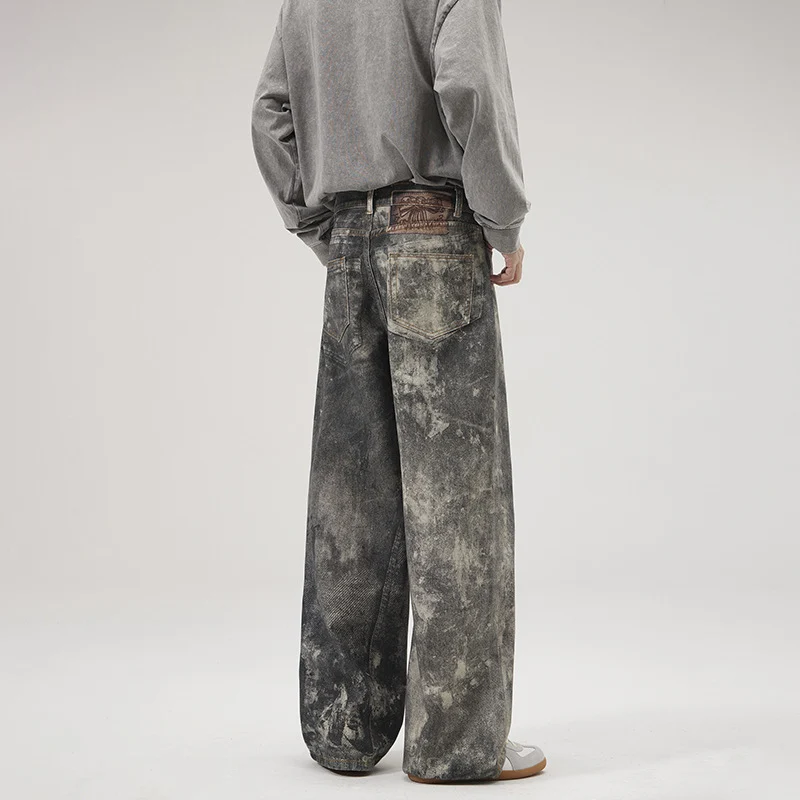 Herren Baggy-Denim mit künstlerischer Bleach-Optik und weitem Bein Drune