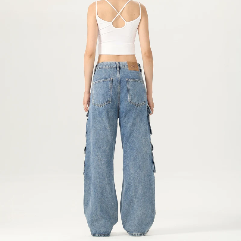 Damen Weite Cargo-Denimhose mit mehreren Klappentaschen und Baggy‑Silhouette Drune