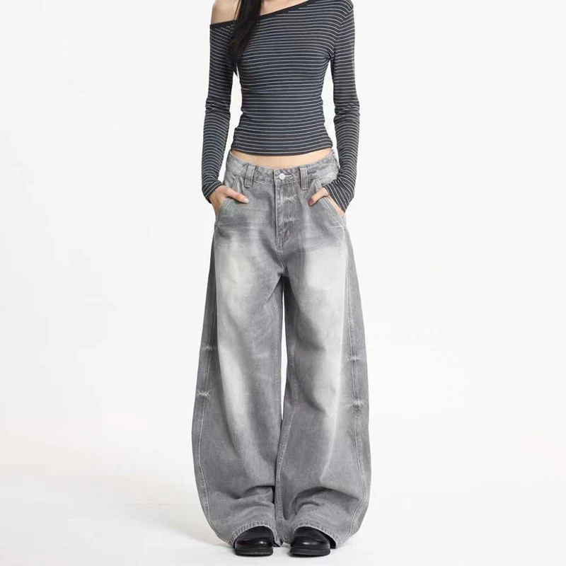 Damen Ultraweite Bodenlange Denim-Palazzohose mit tiefem Schritt und Vintage-Fade Drune