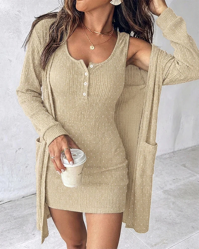 Damen Figurschmeichelndes Minikleid mit Knopfleiste Drune