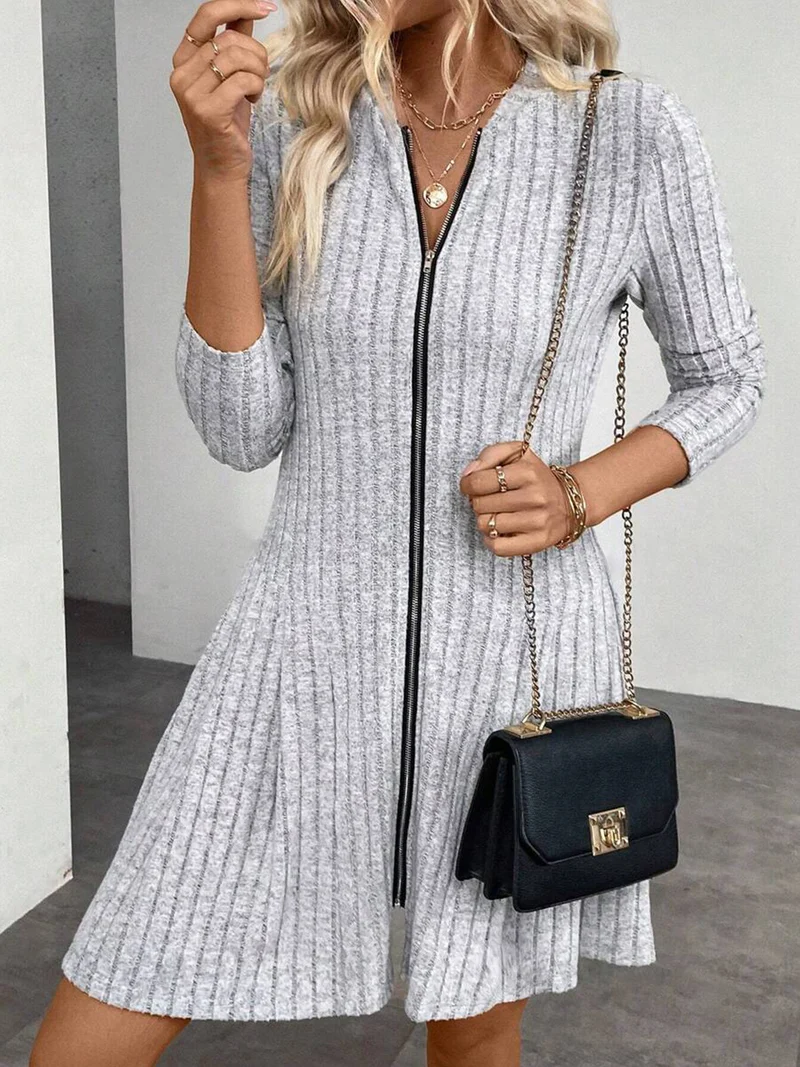 Damen Elegantes Rollkragenkleid mit Reißverschluss Drune