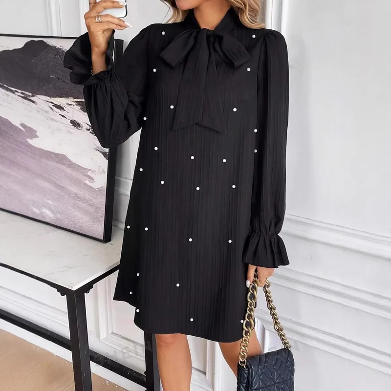 Damen Elegantes Minikleid mit Schleifenkragen und Rüschen Drune