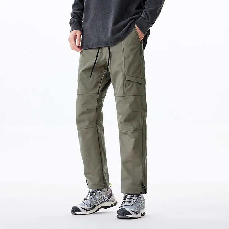 Herren Trekking-Cargohose mit Tunnelzugbund, vorgeformten Kniepaneelen und verstellbarem Saum Drune